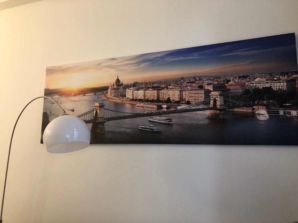 City Corso Apartman Budapest Bagian luar foto