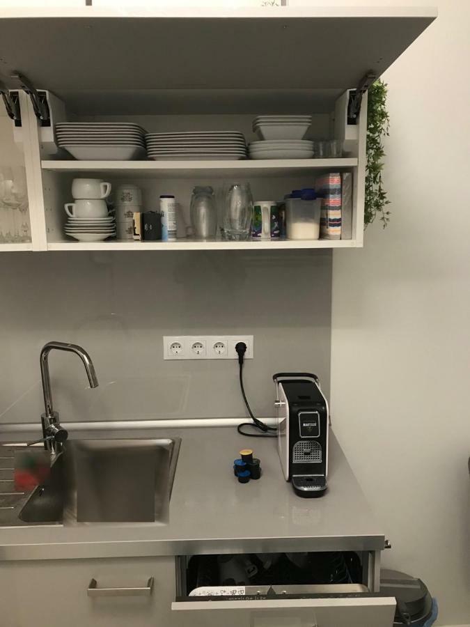 City Corso Apartman Budapest Bagian luar foto