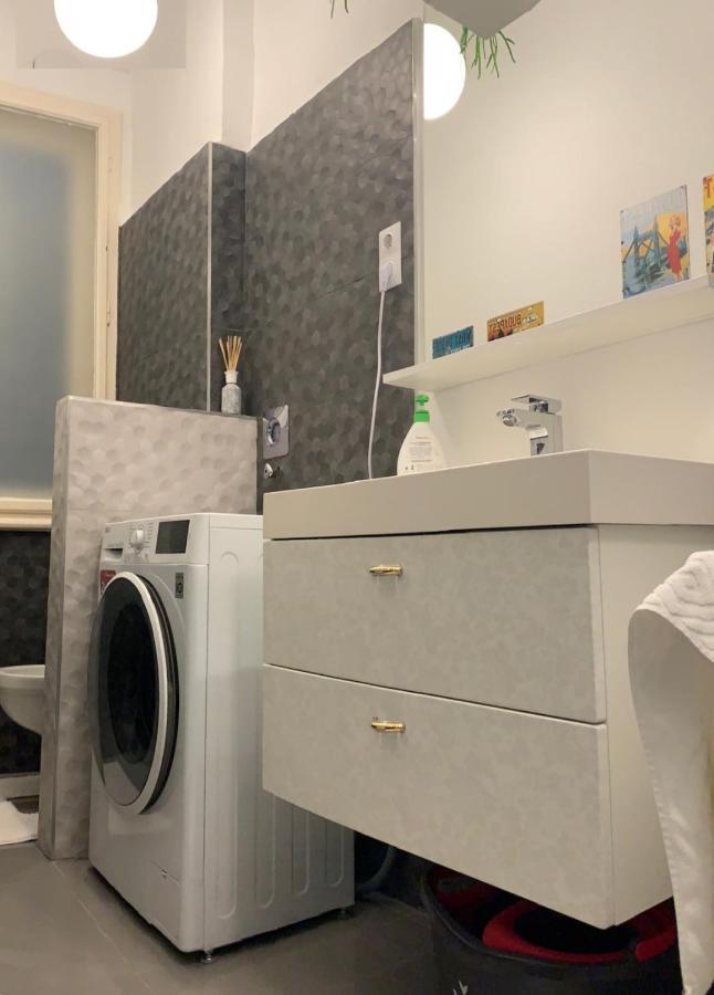 City Corso Apartman Budapest Bagian luar foto